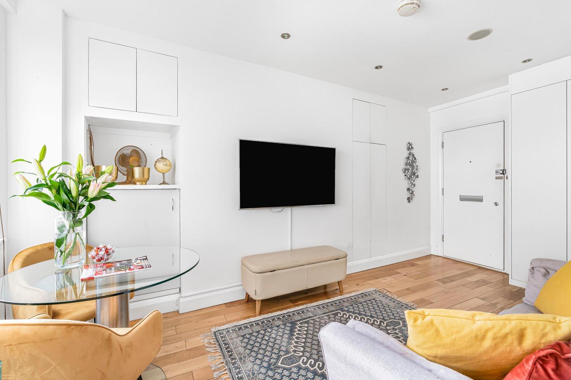 Elegant 1 Bedroom Flat Near Harrods Лондон Экстерьер фото